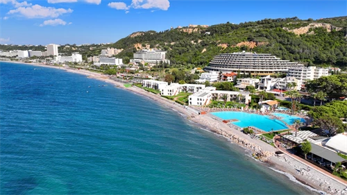 Hotelske nastanitve ob obali v kraju Ixia