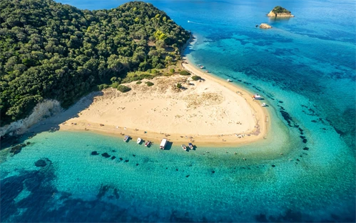 Otok Marathonisi