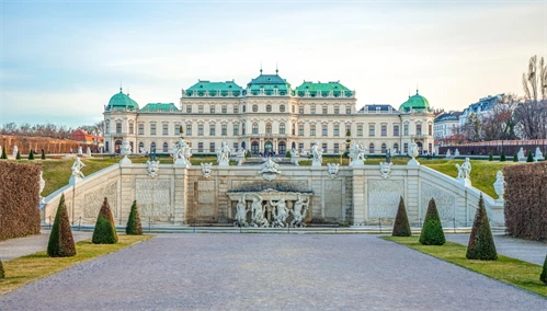Dvorec Belvedere