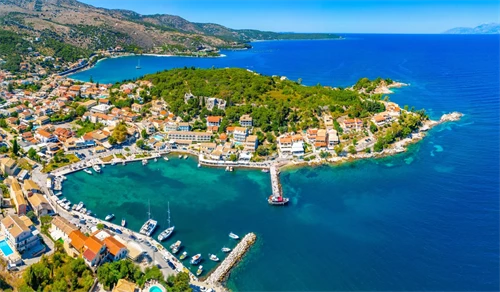 Ribiško mestece Kassiopi