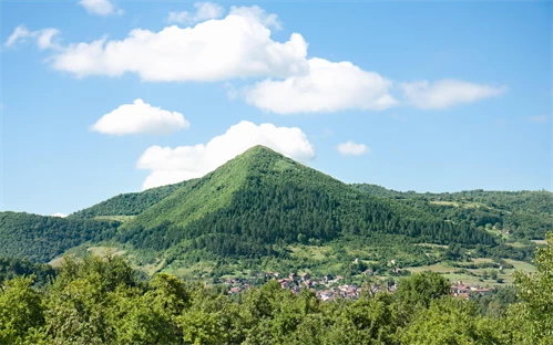 Domnevne bosanske piramide