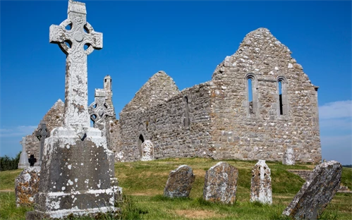 Clonmacnoise - Ruševine starega samostana