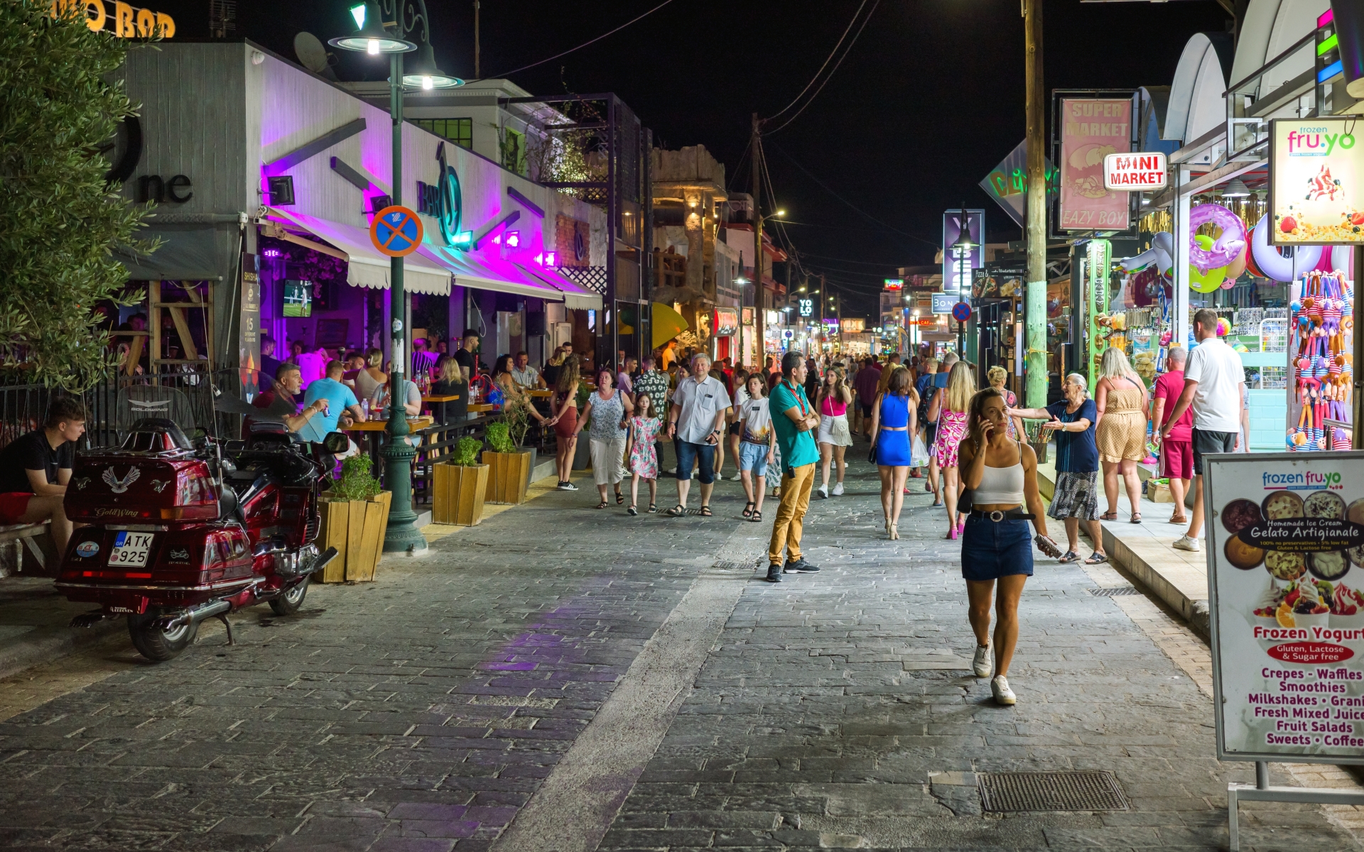 Rodos - Faliraki, nočno življenje