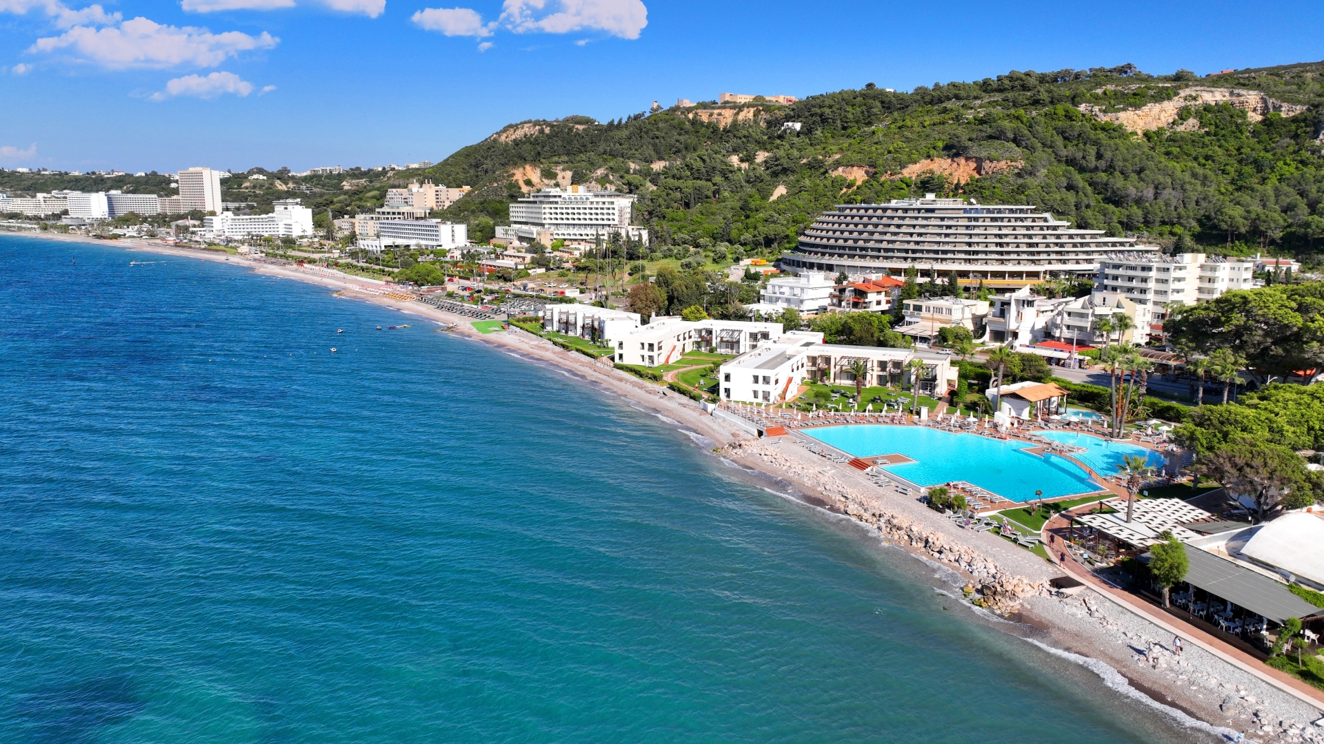 Hotelske nastanitve ob obali v kraju Ixia