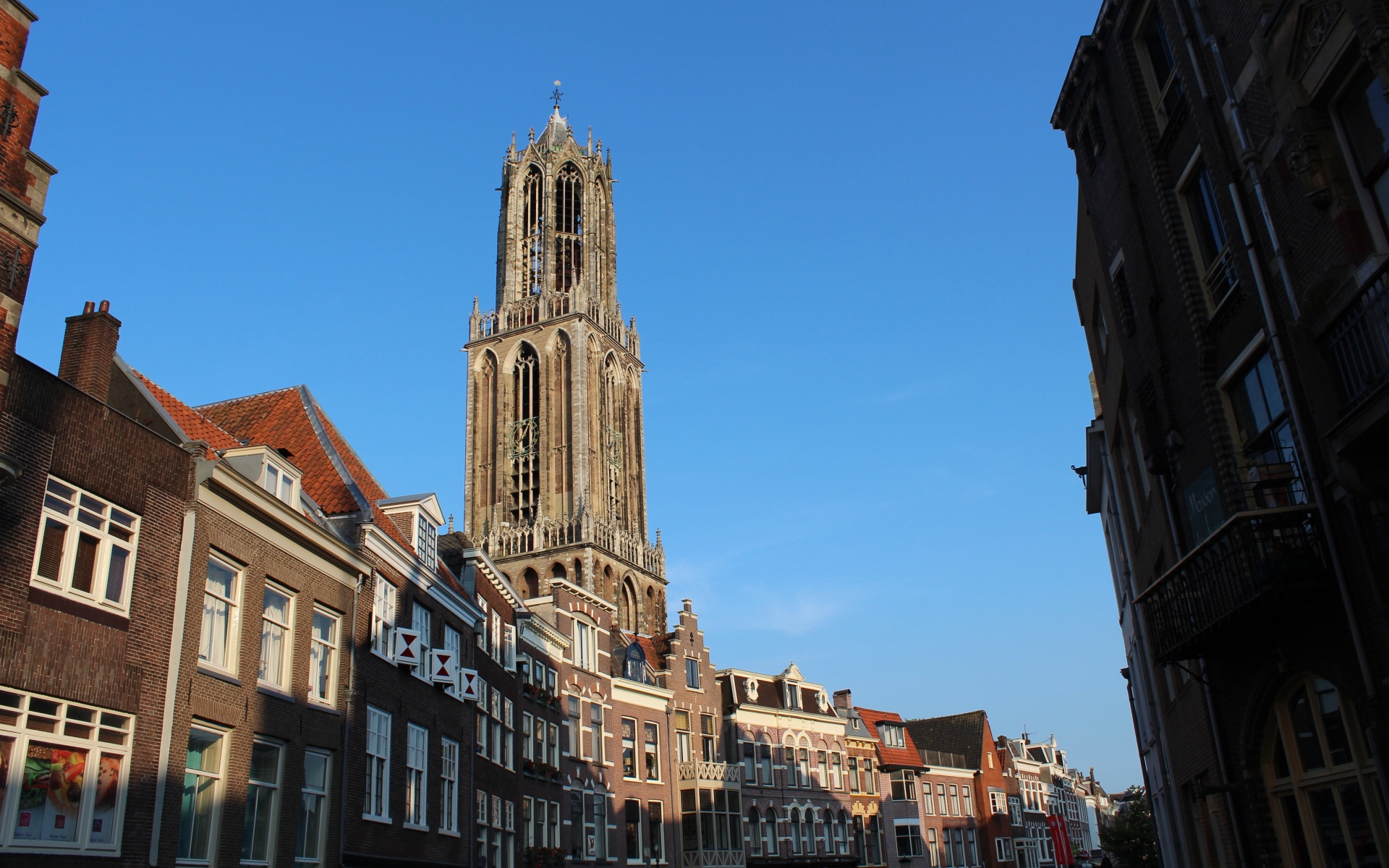 Znameniti stolp v Utrechtu